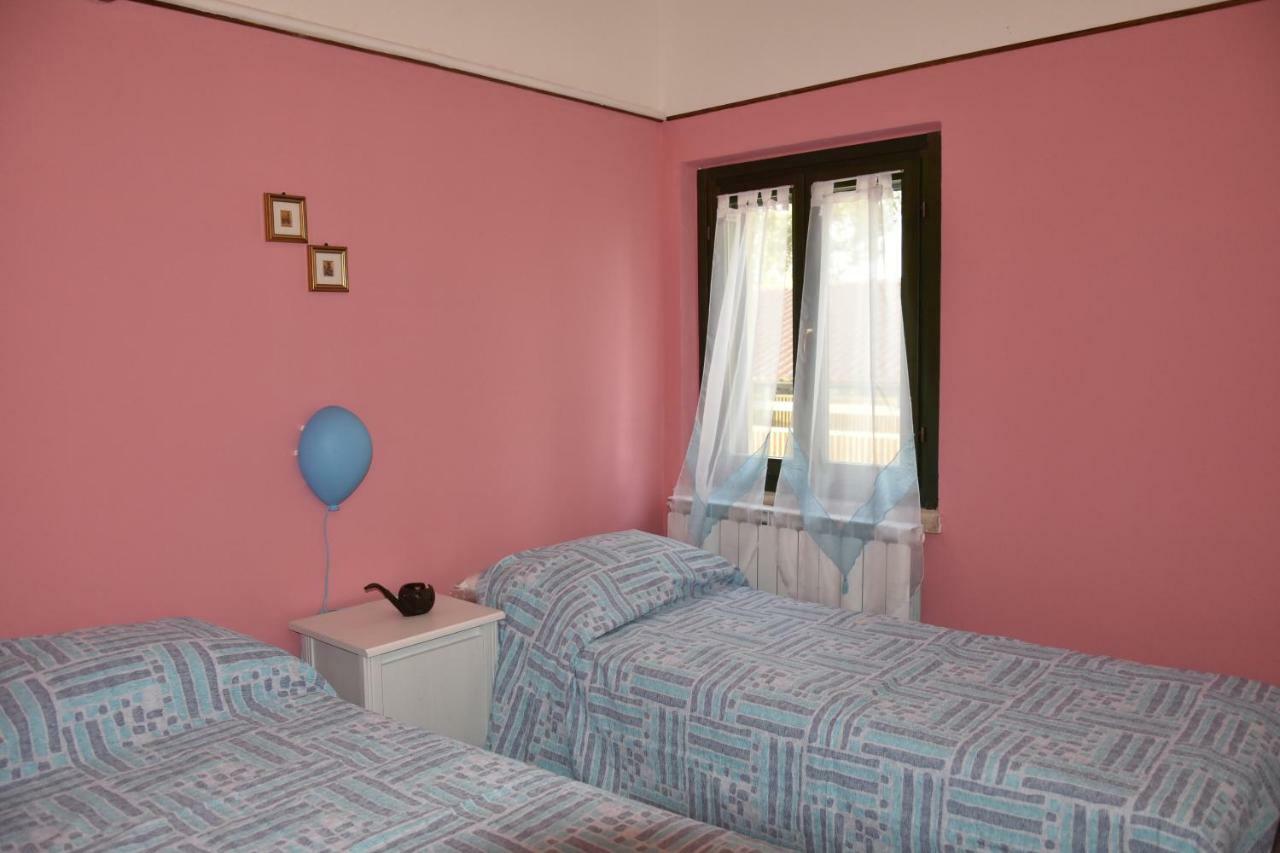 Agriturismo Fattoria Del Colle Jesi Kültér fotó