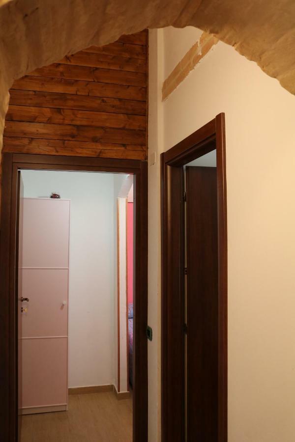 Agriturismo Fattoria Del Colle Jesi Kültér fotó