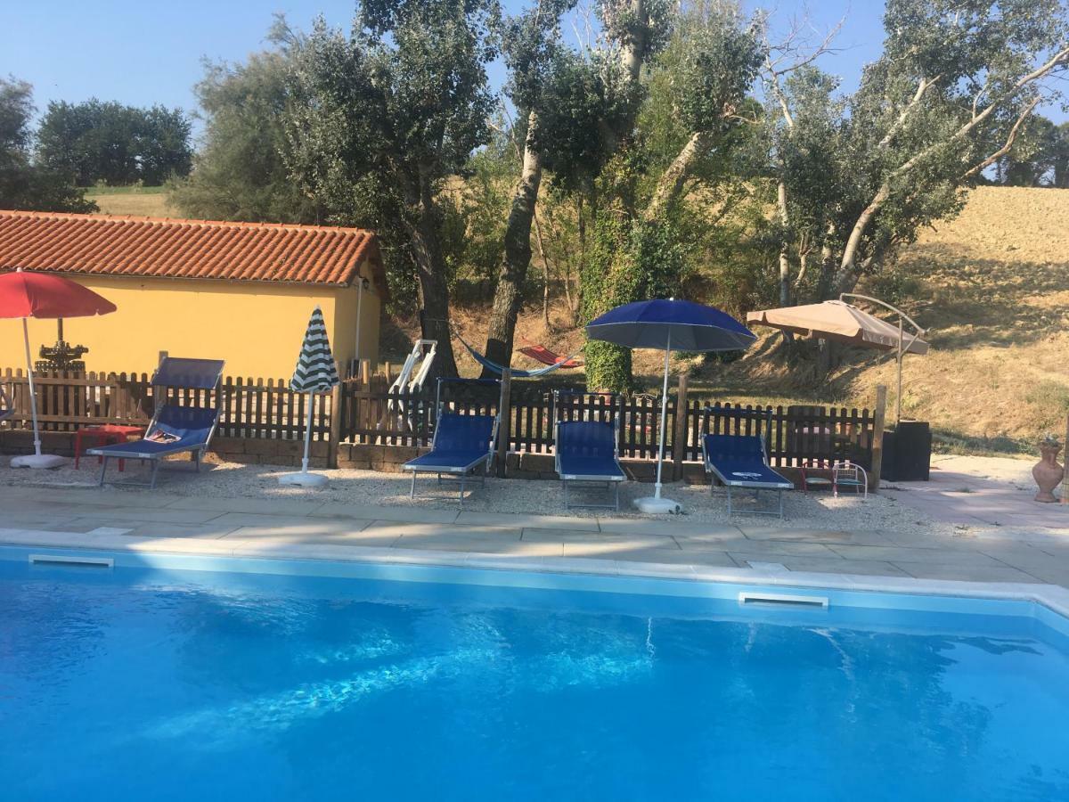 Agriturismo Fattoria Del Colle Jesi Kültér fotó