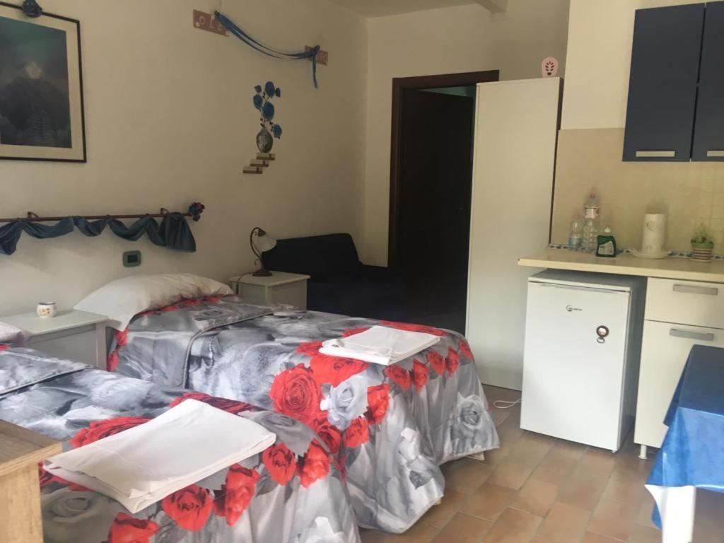 Agriturismo Fattoria Del Colle Jesi Kültér fotó